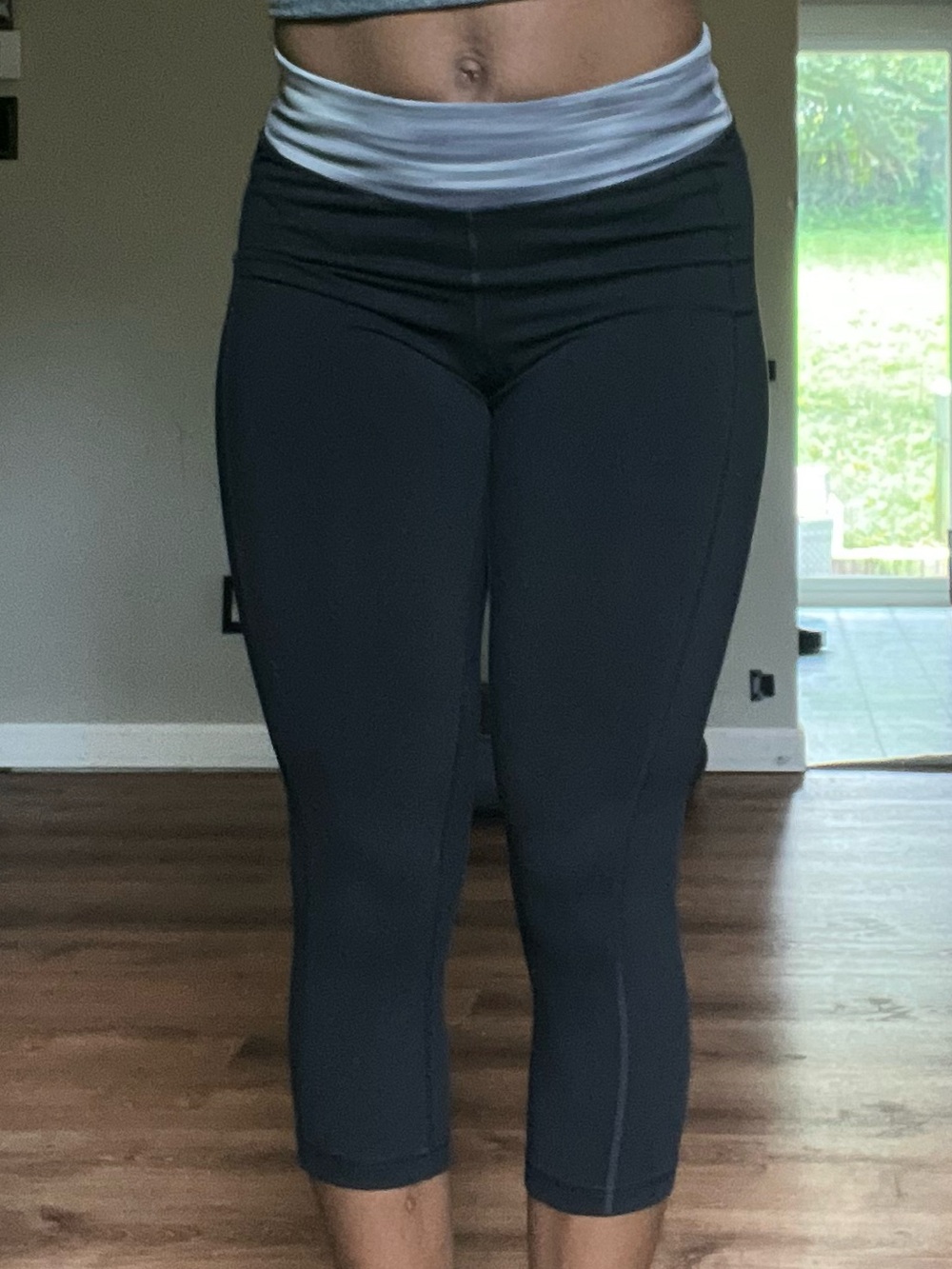 Champion Black Active Leggings capri with Gray Y2K Waistband - Picture 7 of 7